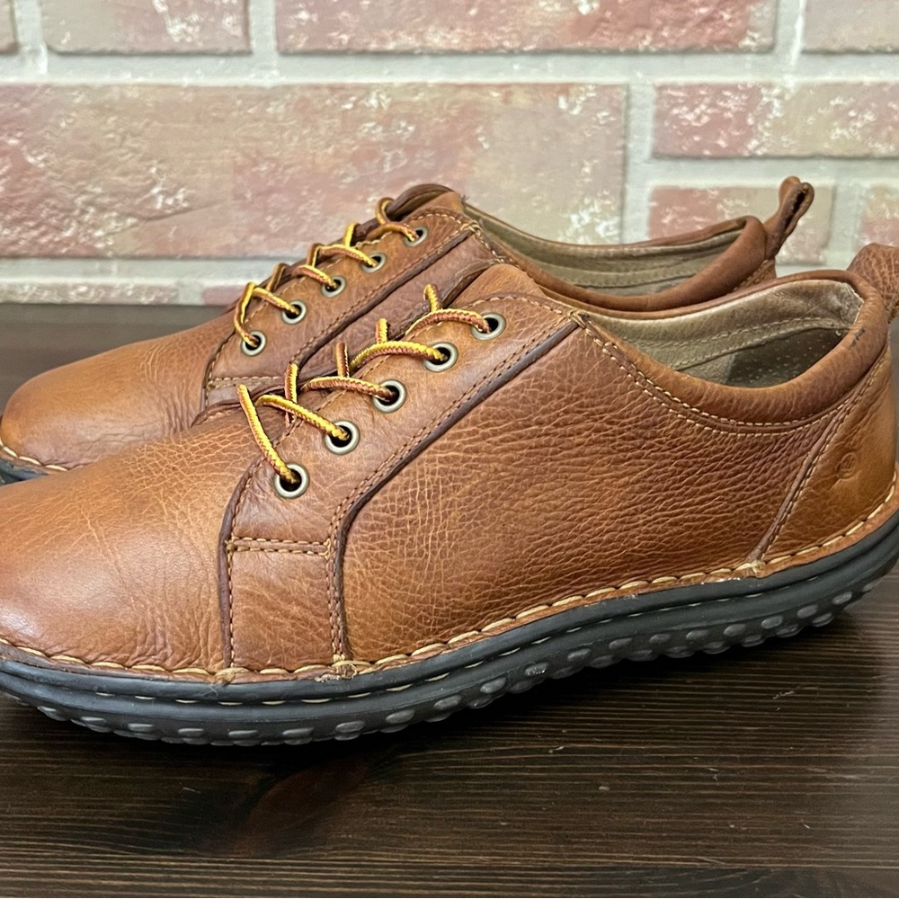 Born Brown Leather Women's Shoes - Picture 2 of 10